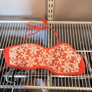 CORAL BANDEAU BIKINI TOP WITH LACE DETAIL